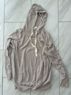 Barefoot Dreams Plush Hooded Pullover - Light Taupe